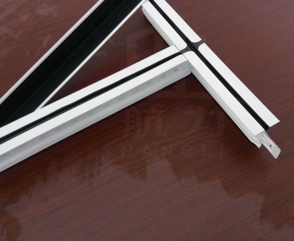 烤漆龍骨與輕鋼龍骨有什么區別 烤漆龍骨與輕鋼龍骨有什么區別